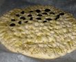 Focaccia cu masline si usturoi-5