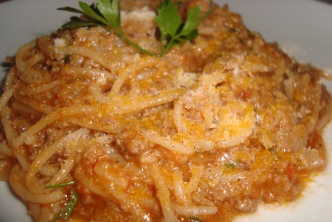 Spaghete bologneze