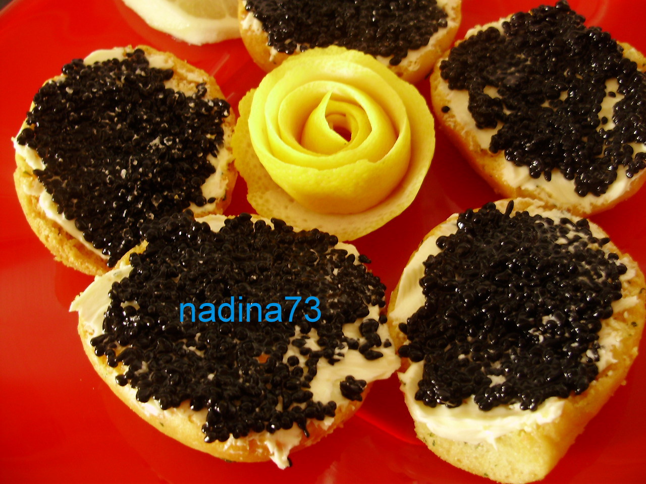 Tartine cu caviar