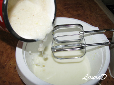 Crema de lamaie cu zmeura parfumata