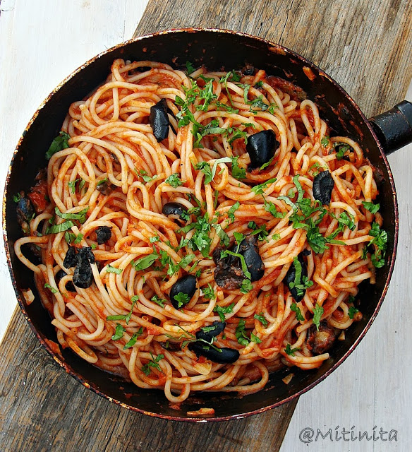 Spaghetti alla Putanesca