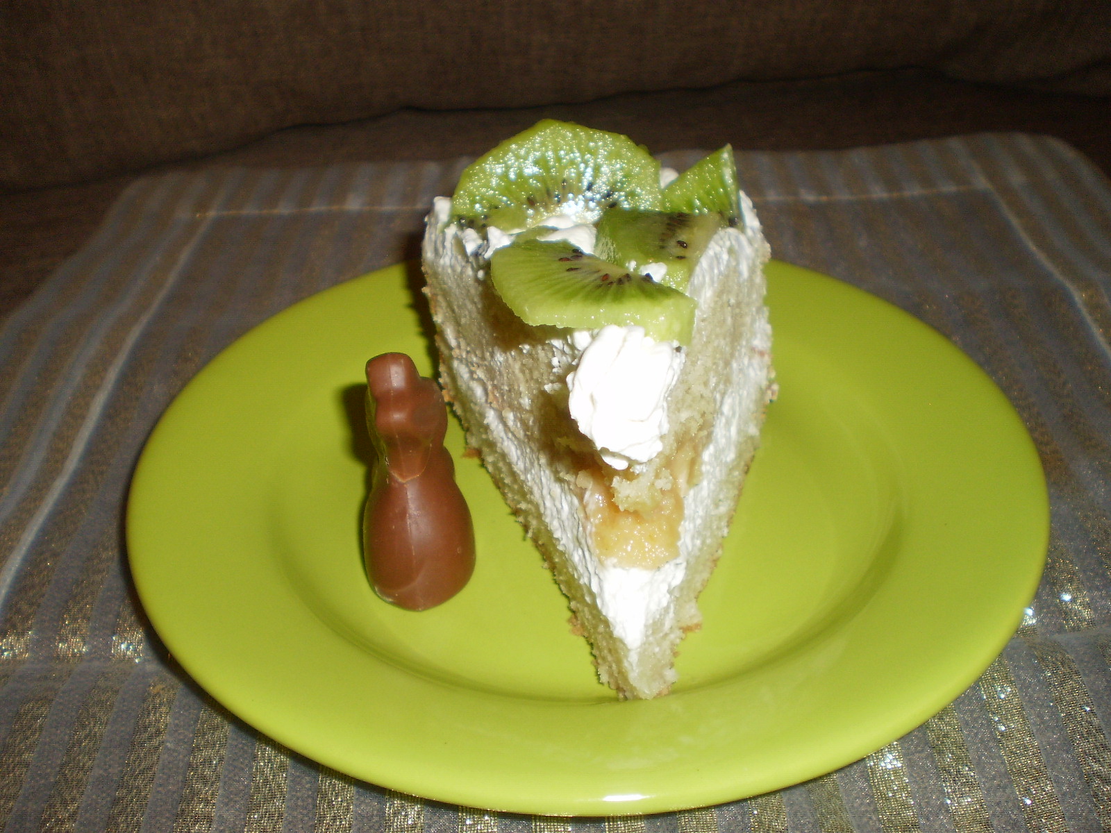 Tort cu mascarpone si kiwi