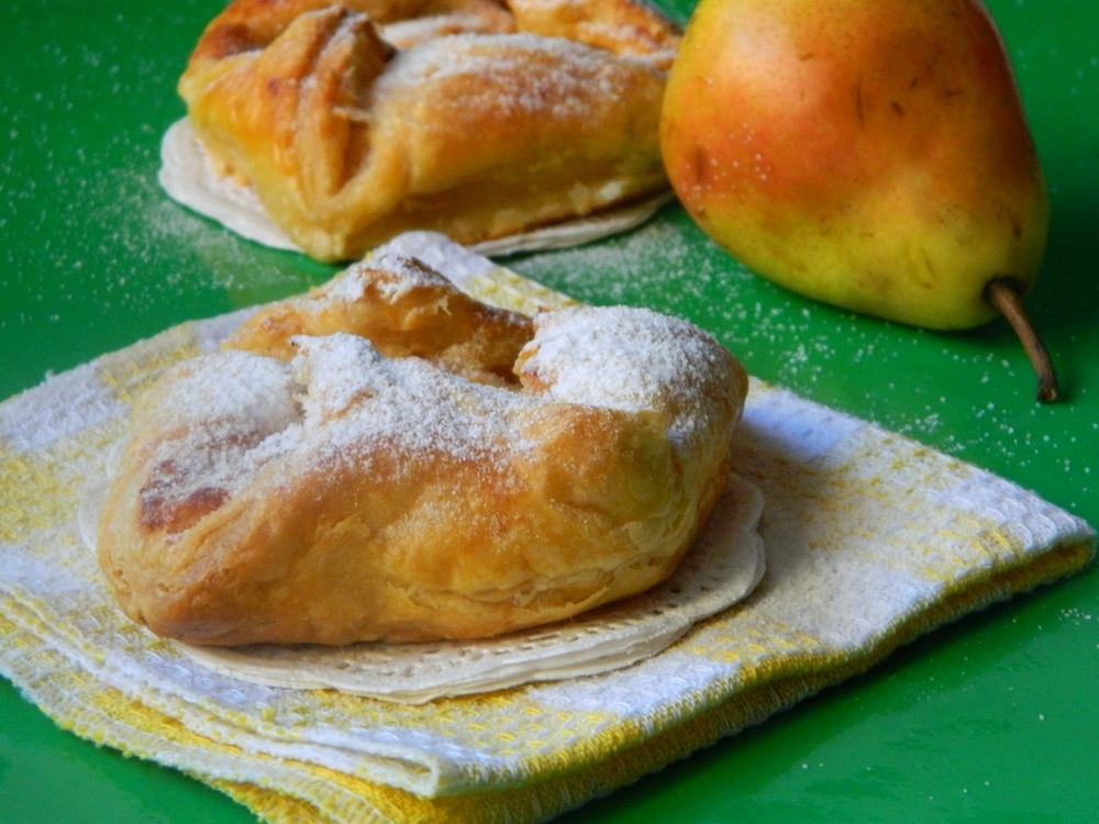 Portofele cu branza si pere