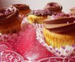 Cupcakes cu vişine şi ciocolată-4