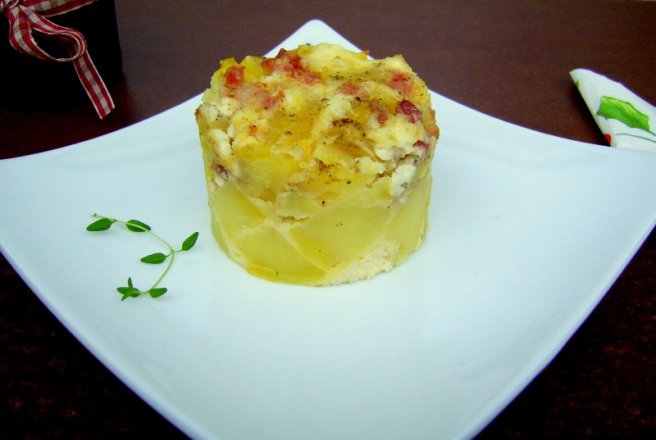 Cartofi gratinati