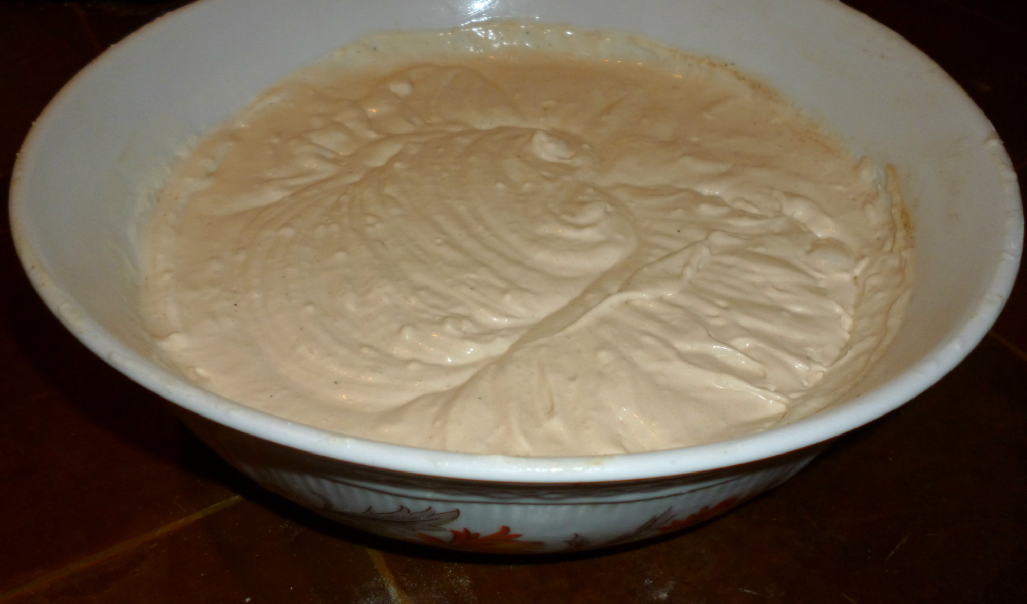 Tort cu crema de ness si piersici