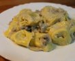 Tortellini cu branza si sos de ciuperci-10