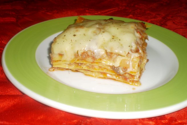 Lasagna cu carne tocata