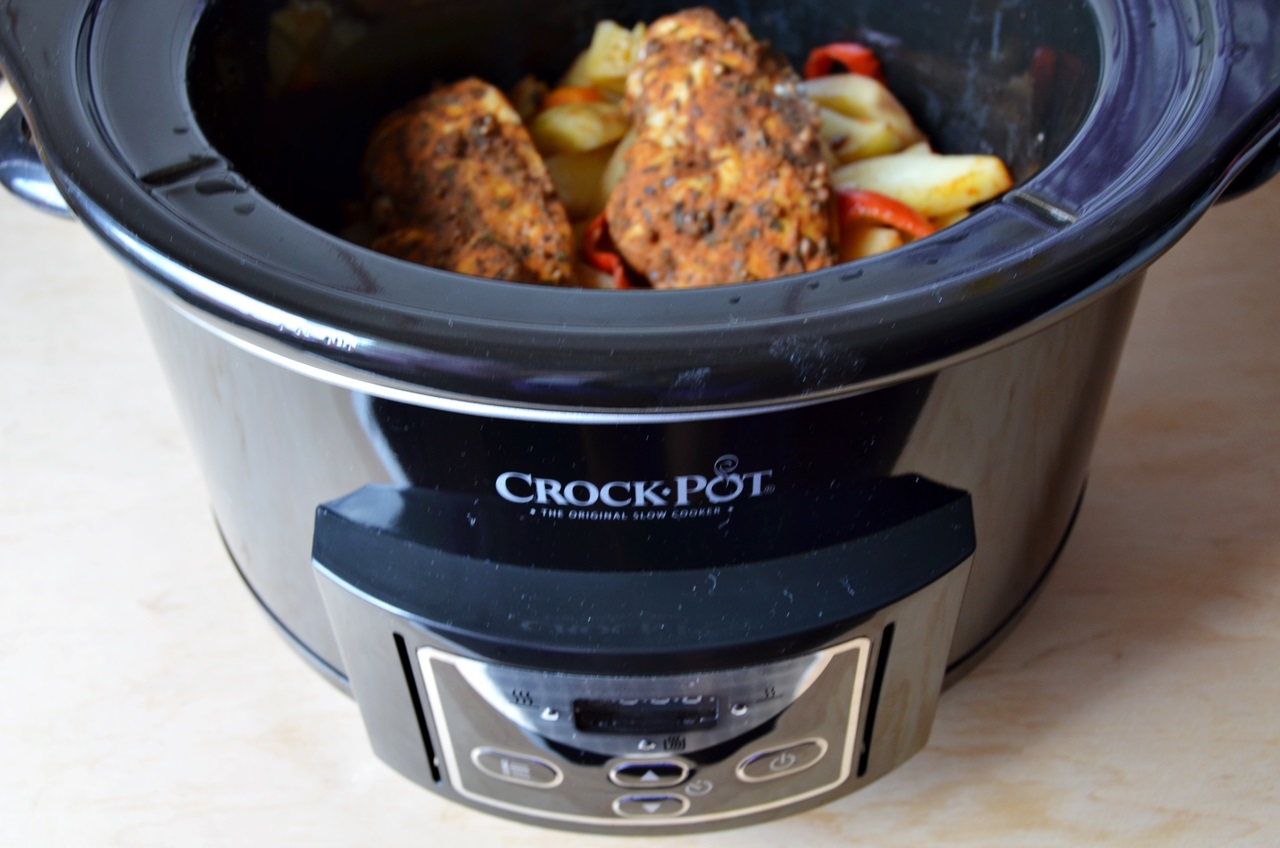 Piept de pui cu legume la slow cooker Crock-Pot