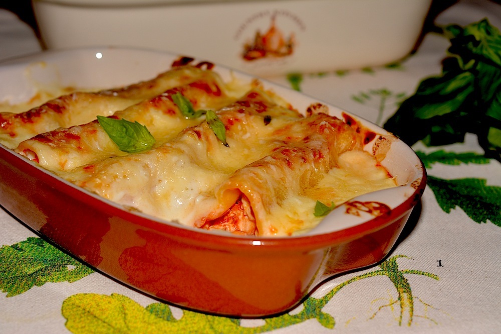 Cannelloni cu carne de pui