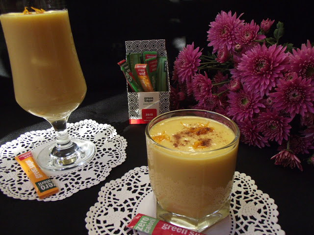 Smoothie de mango,kaki şi portocală