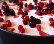 Tort cu crema de mascarpone si fructe de padure-6