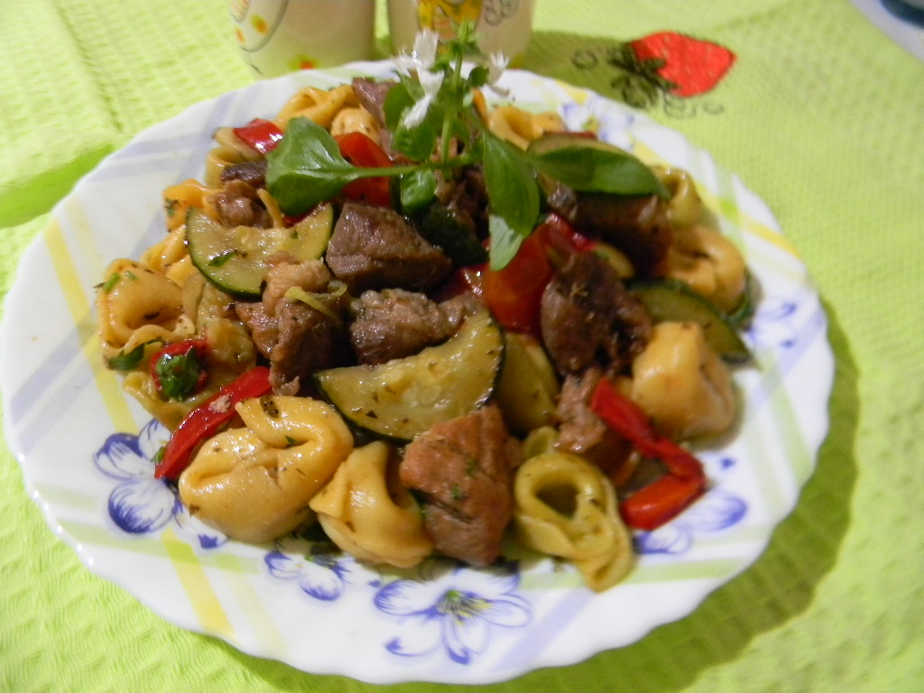 Tortellini cu carne de porc