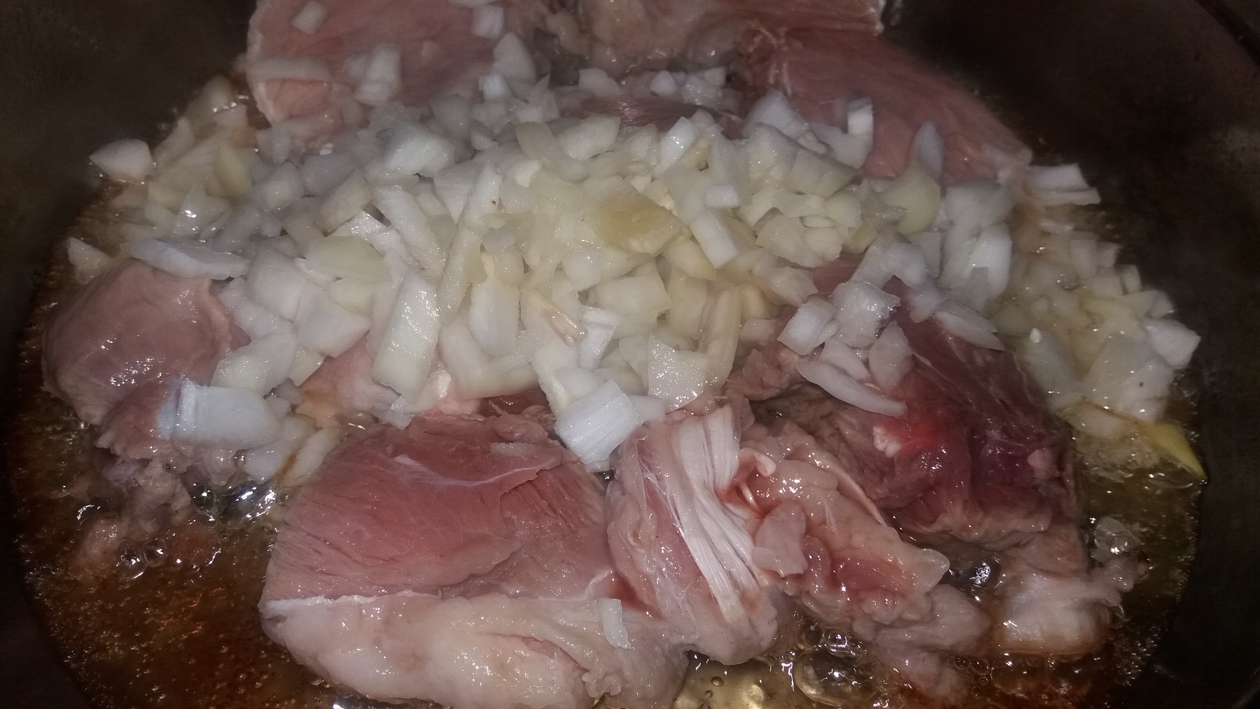 Orez cu carne de porc