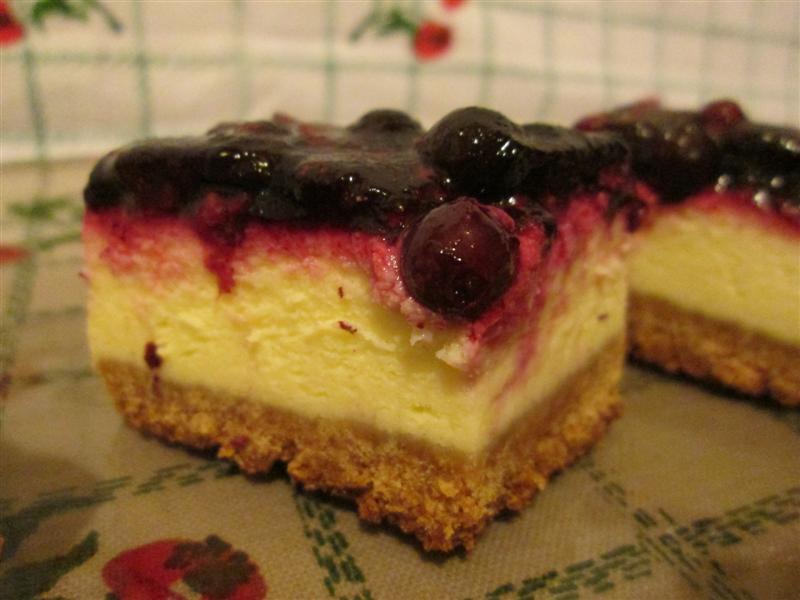 Cheesecake cu fructe de padure