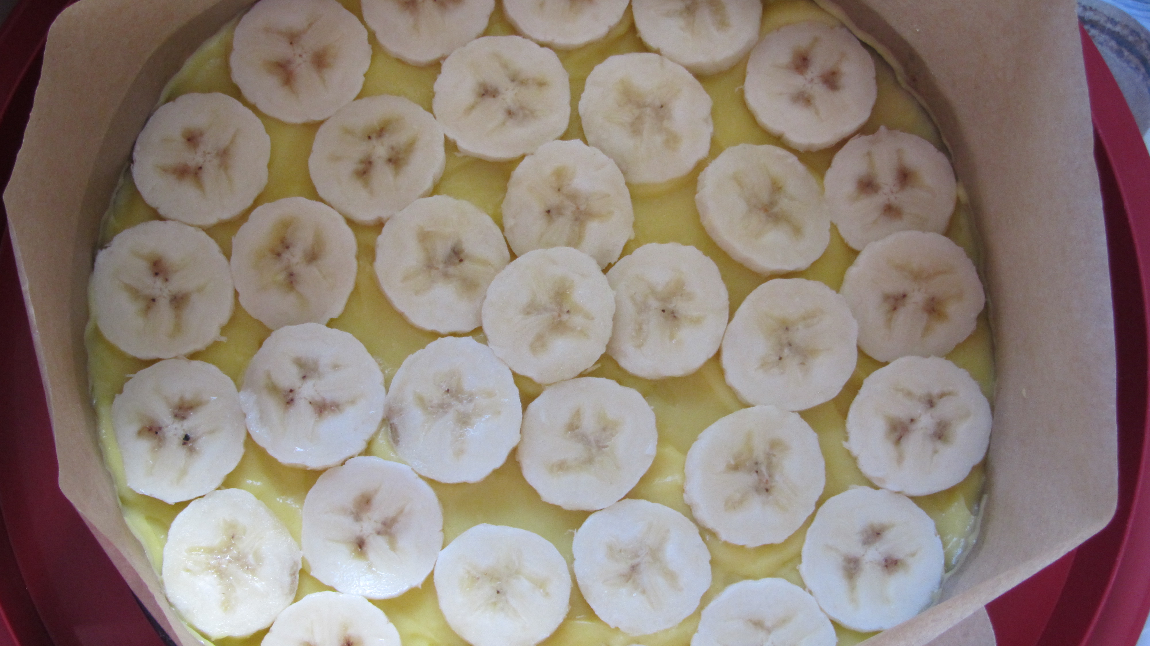 Tort Kira - cu mere caramelizate, banane si crema de vanilie