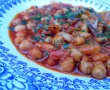 Mix legume si pancetta in sos de rosii-6