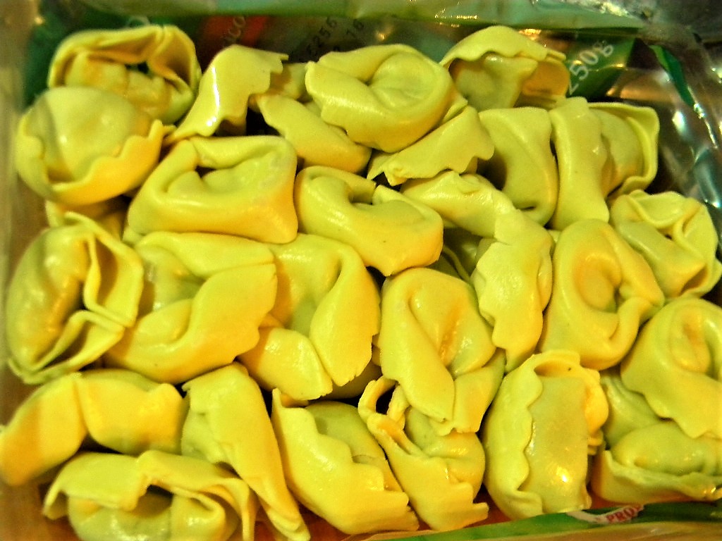 Supa cu tortellini si fasole verde