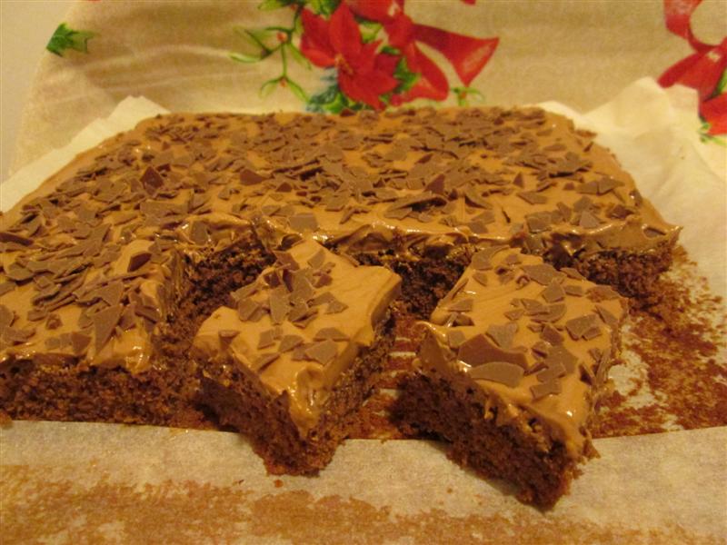 Brownie cu crema de ciocolata