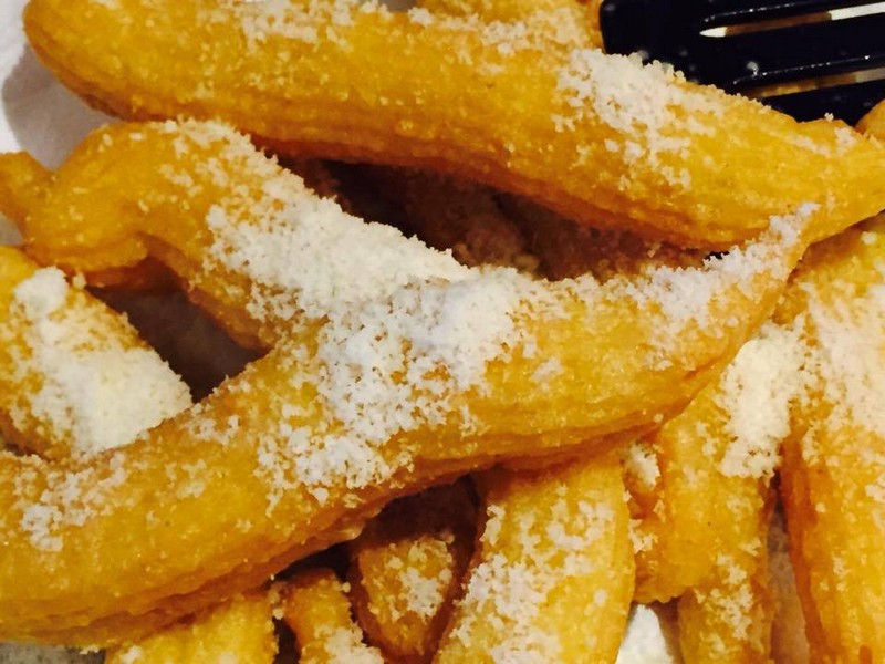 Churros cu parmezan