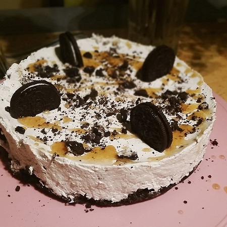 Desert cheesecake cu oreo