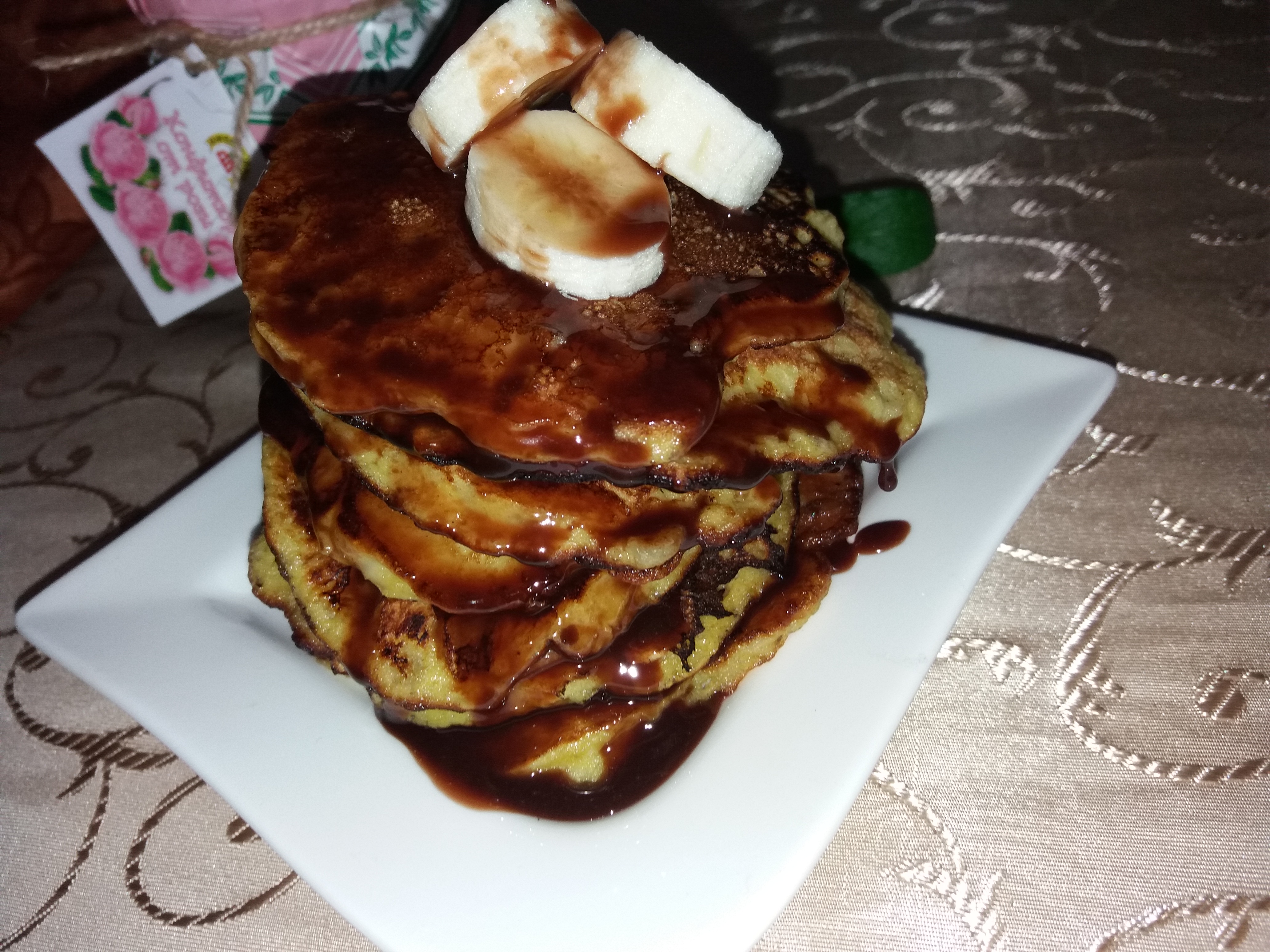 Desert pancakes cu banane