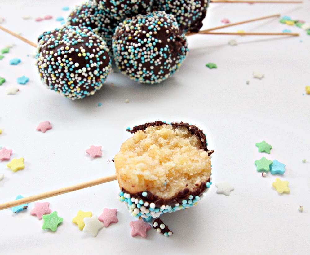 Desert cake pops