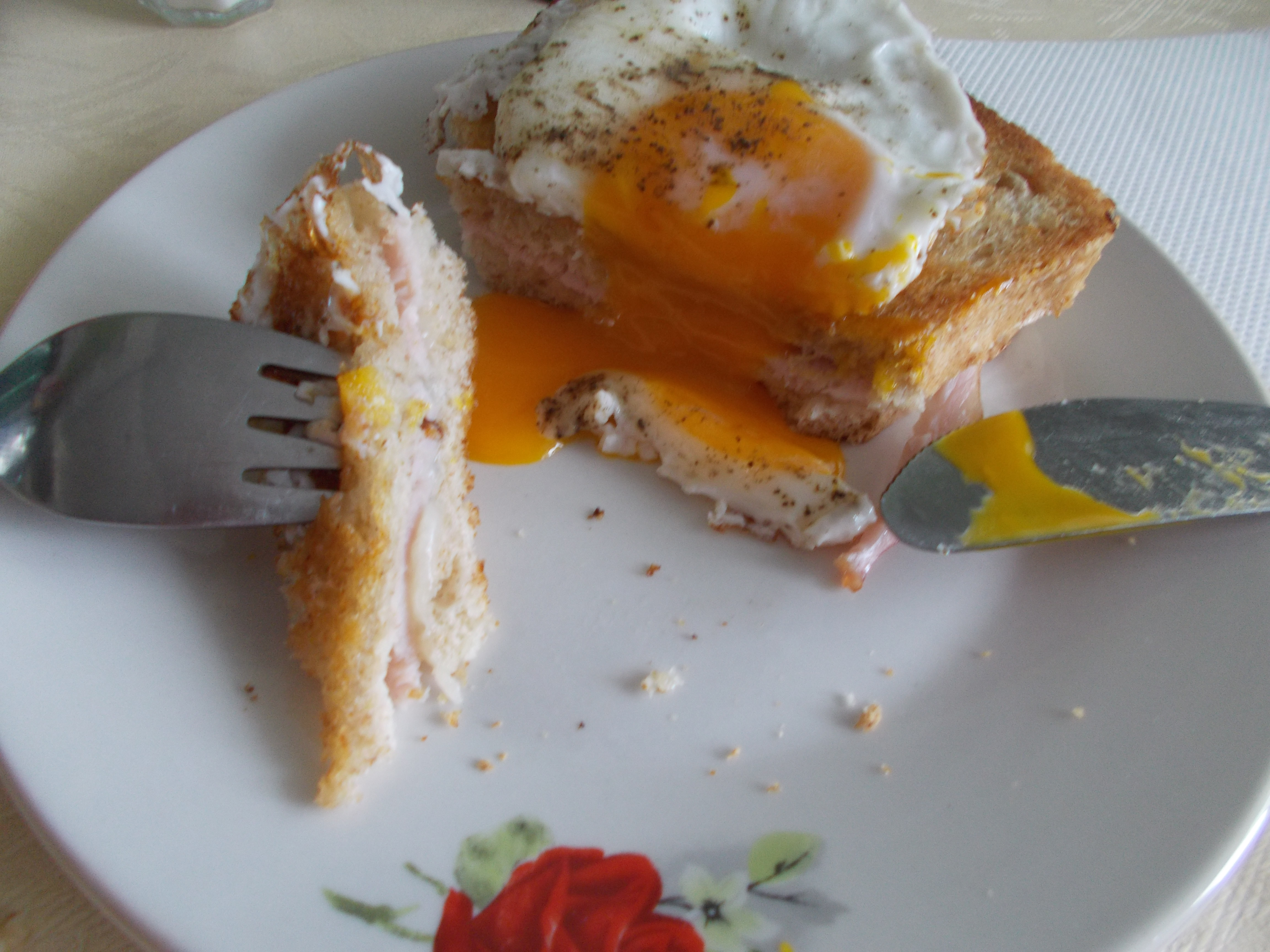 Sandvis Croque-madame