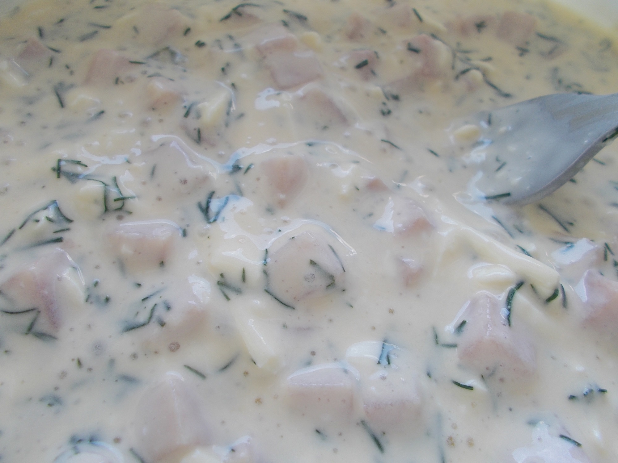 Aperitiv chec sarat, cu sunca si telemea