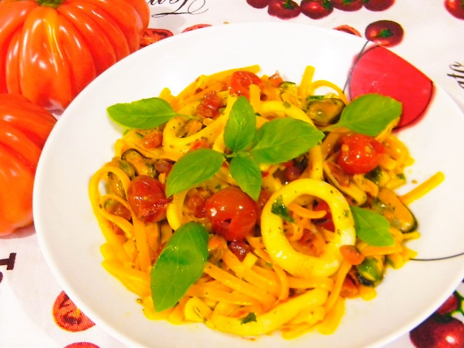 Linguini siciliene cu fructe de mare