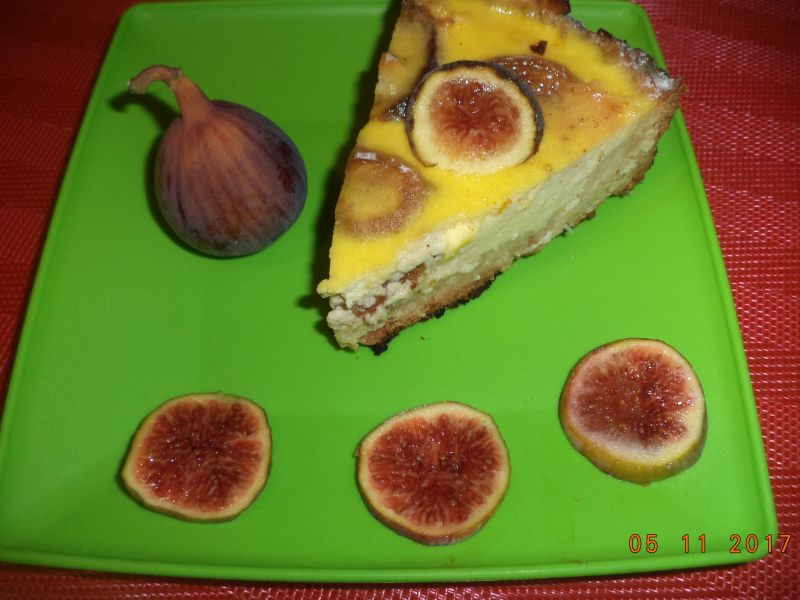 Desert tarta cu smochine