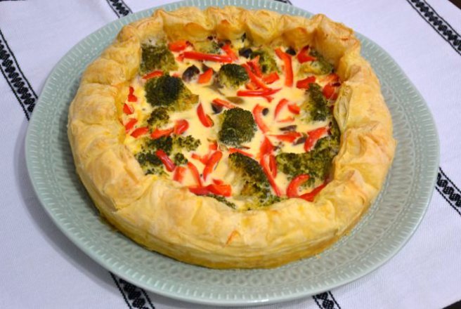 Tarta cu broccoli, ficatei si pipote