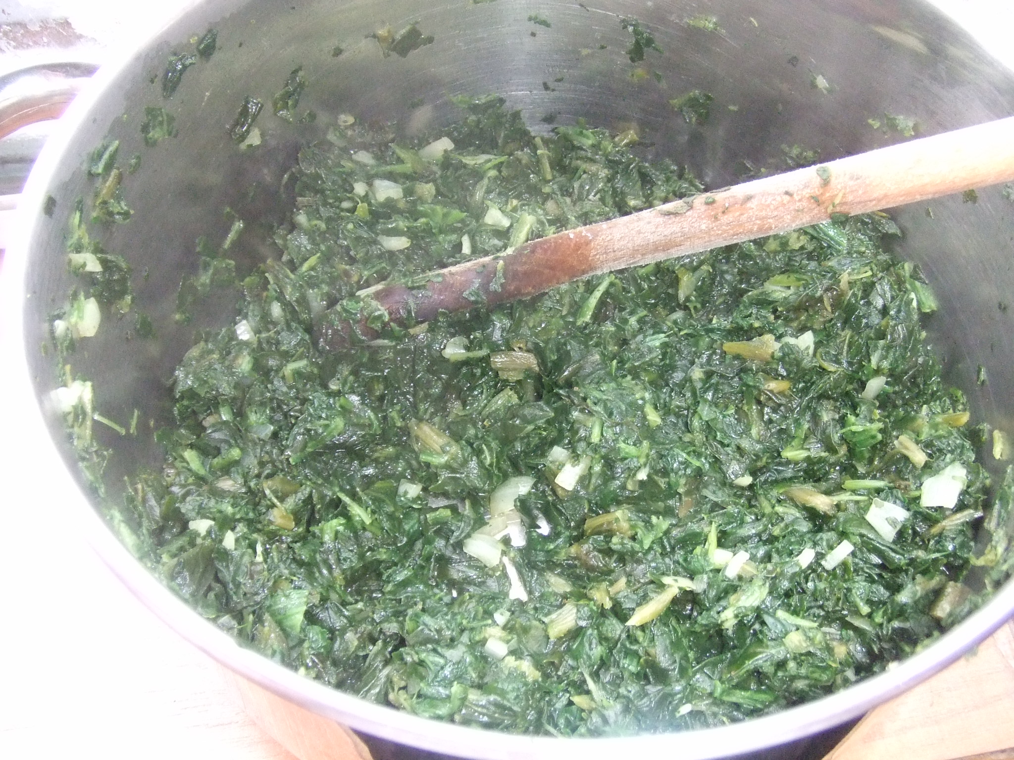 Cheese&spinach in foi de placinta cu carnaciori la cuptor