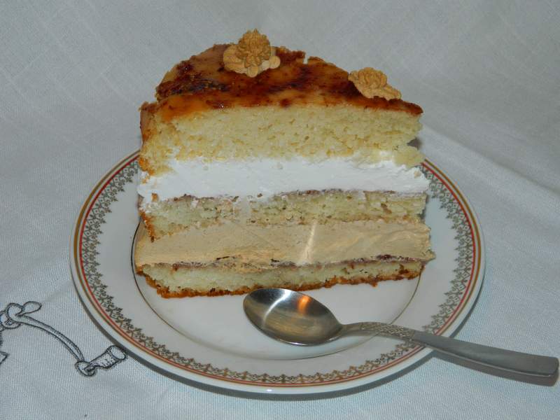 Desert tort savarina reinterpretat