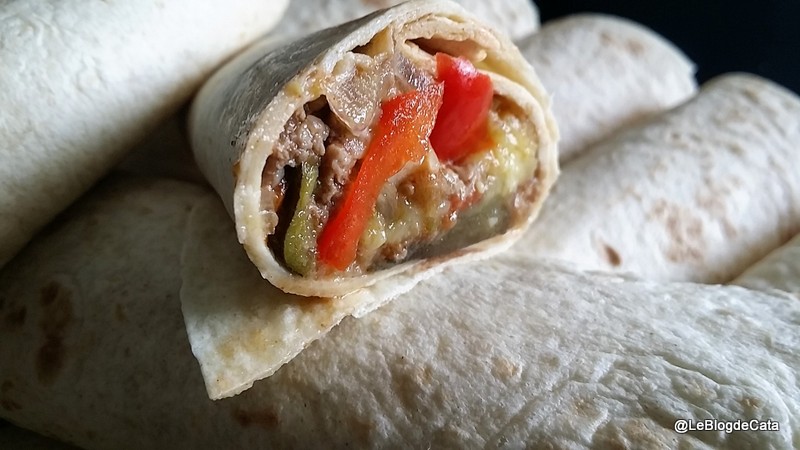 Fajitas cu carne si ghiveci de legume