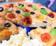 Focaccia cu busuioc, ierburi italiene, masline si rosii-16