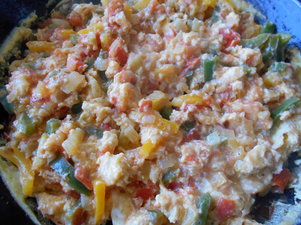 Aperitiv omleta turceasca (Menemen)