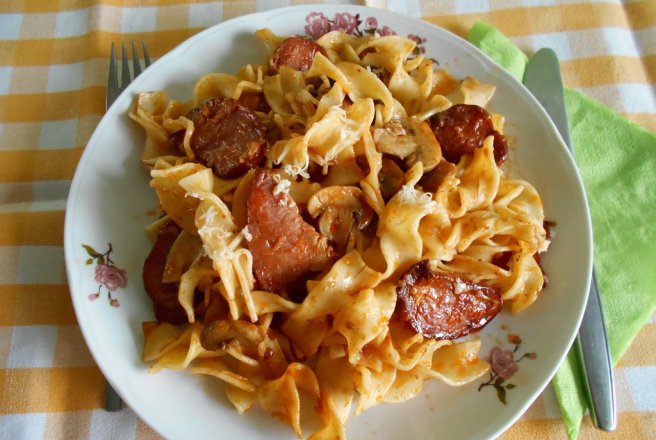 Tagliatelle cu ciuperci si afumatura