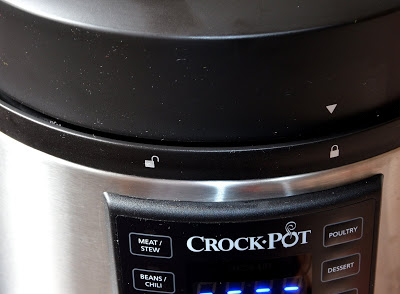 Rulada din piept de curcan, cu bacon si ciuperci, la Multicooker Crock-Pot Express cu gatire sub presiune