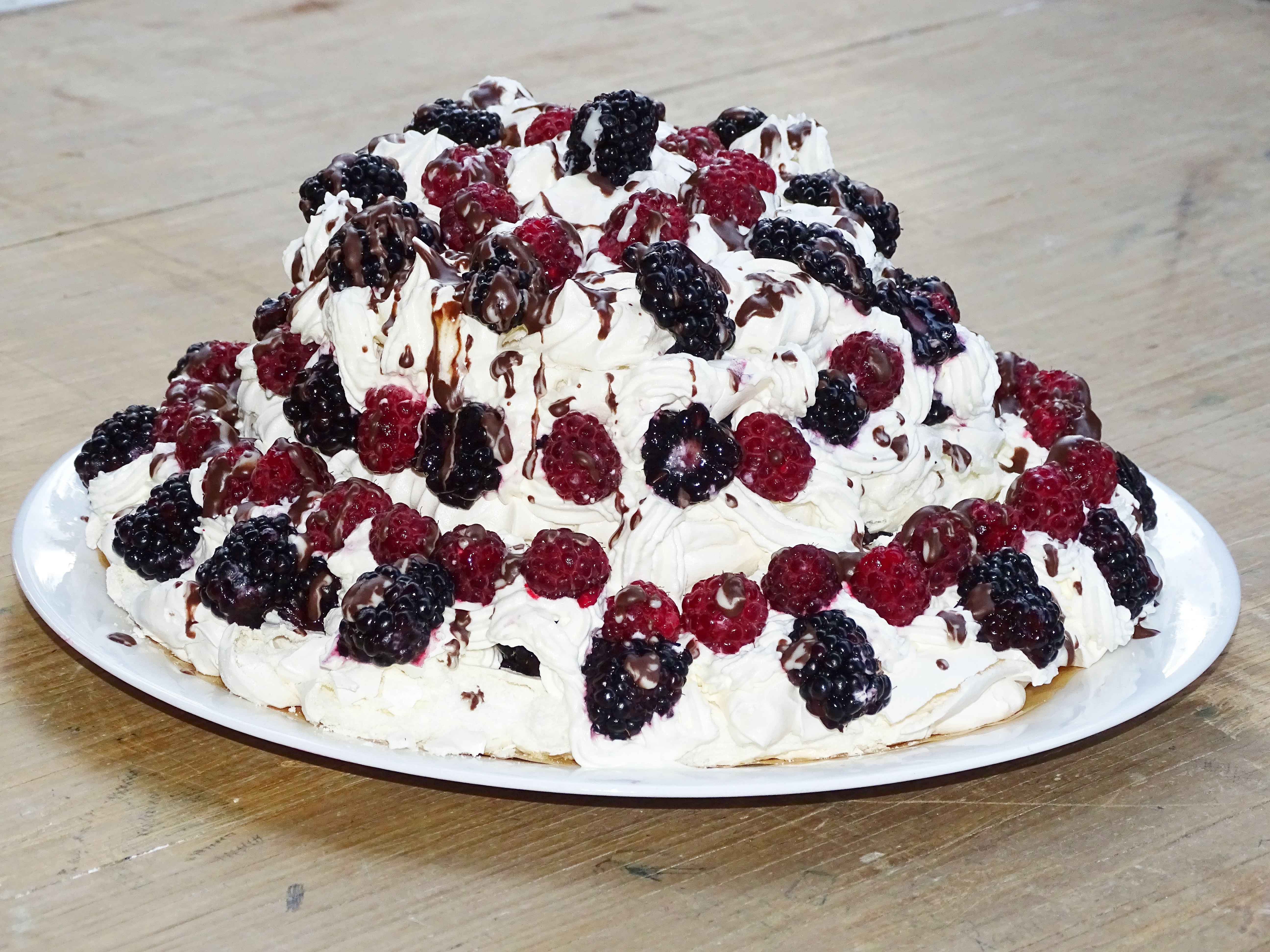 Desert Pavlova, simplu ca la 50 de ani