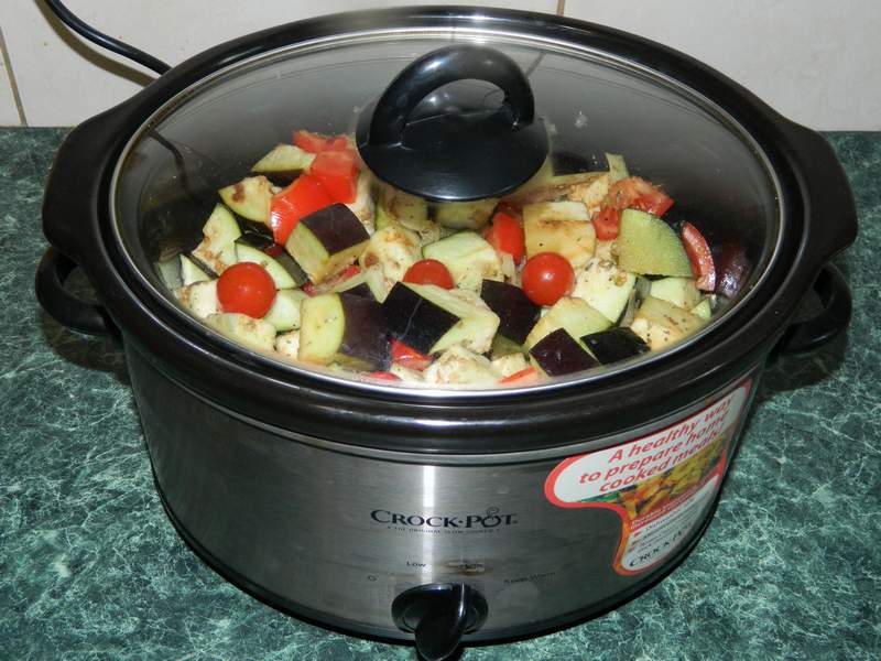 Mancare de vinete bulgareasca la slow cooker Crock-Pot