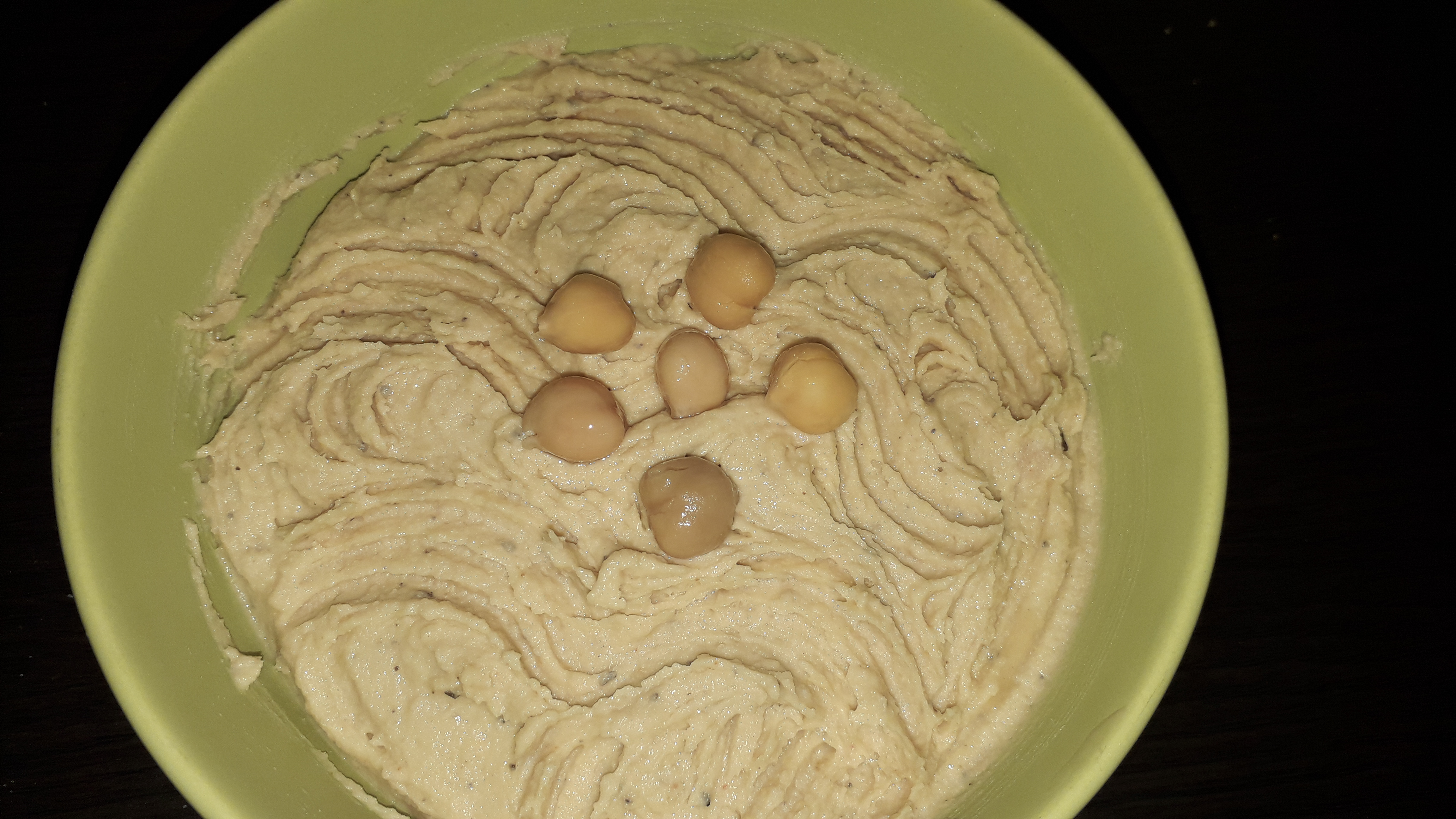 Hummus arabesc