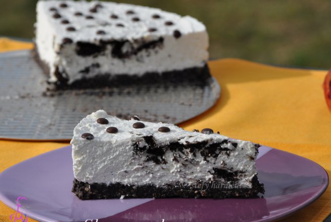 Desert cheesecake cu oreo