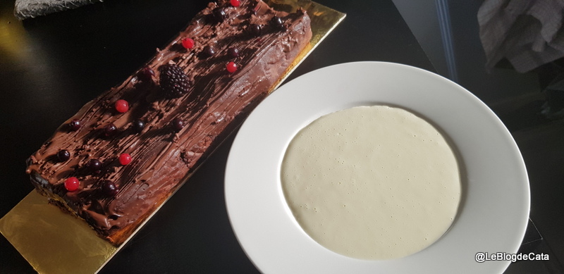 Desert crema engleza cu lapte de cocos