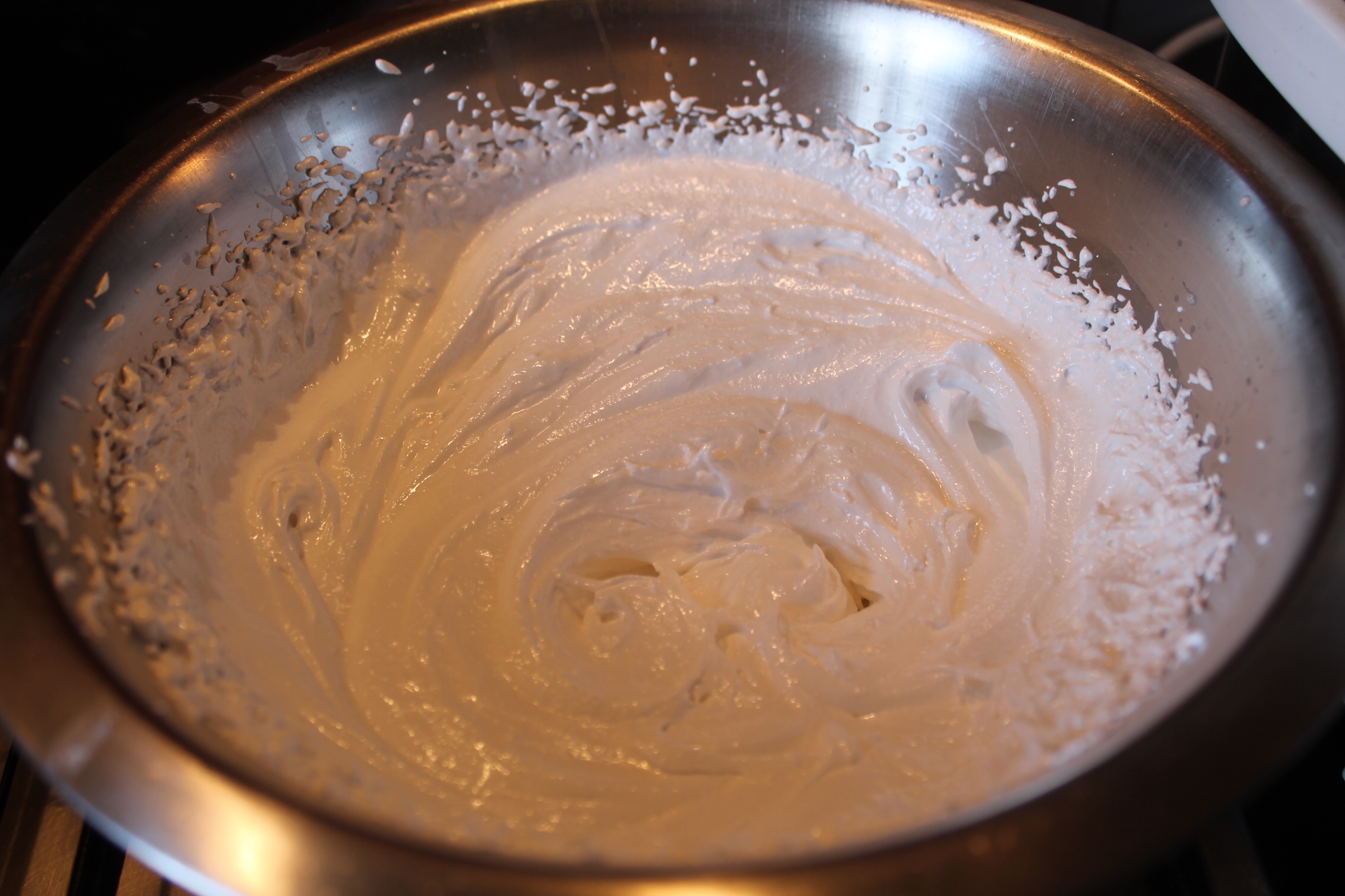 Desert tort de zapada, cu nuca si crema de cafea