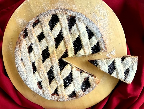 Desert tarta crocanta cu magiun de prune