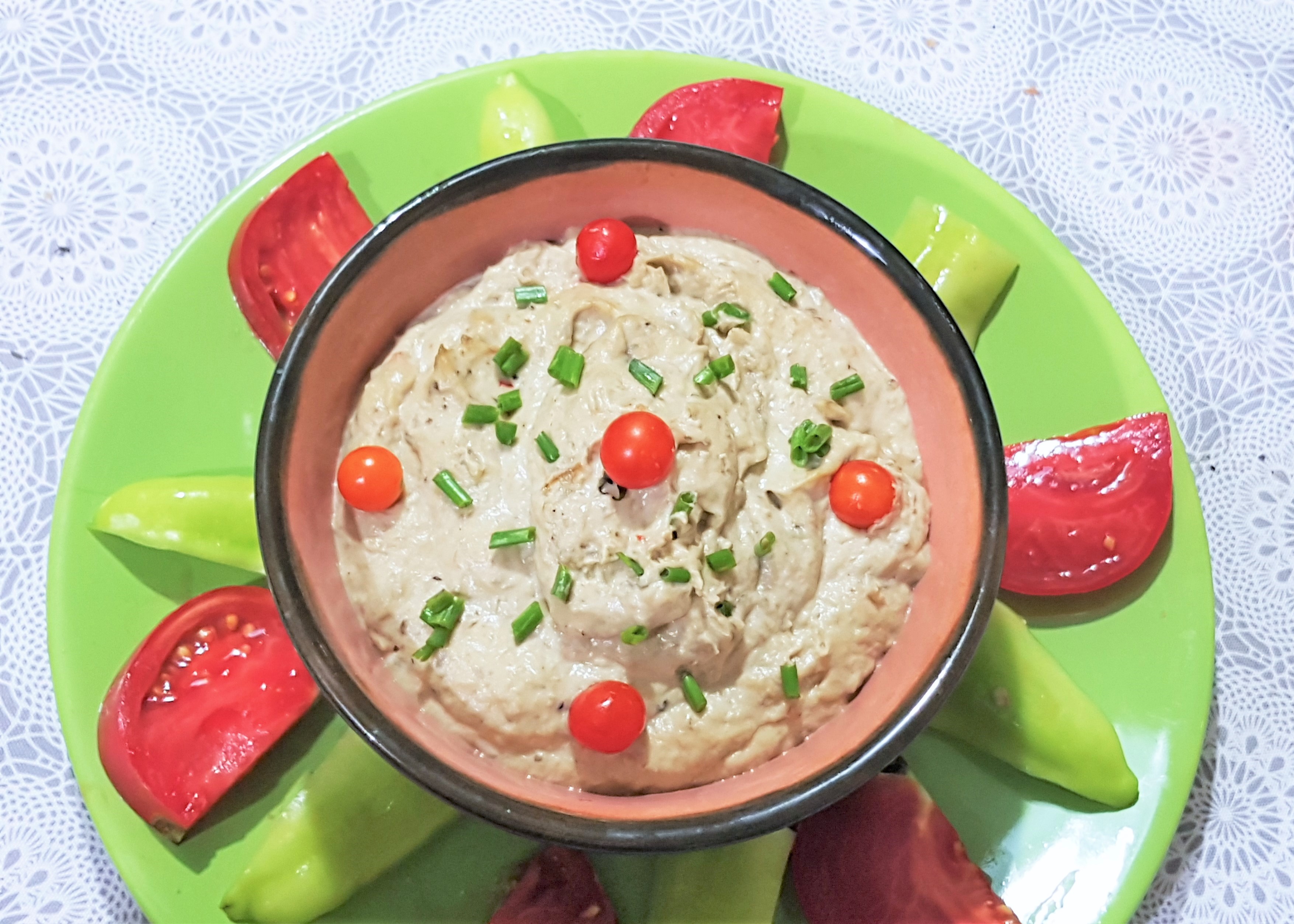 Salata de vinete cu smantana si tahini