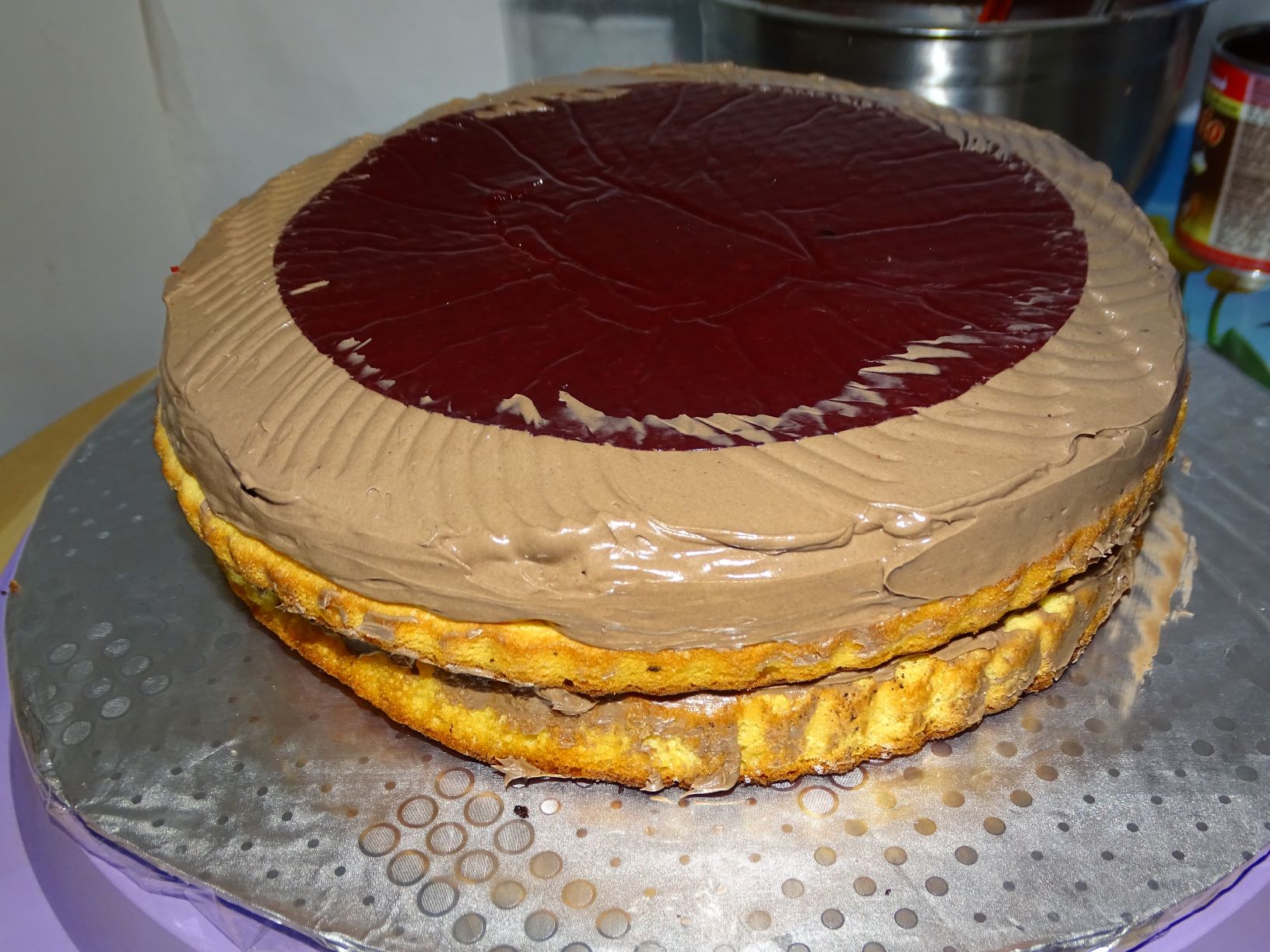 Desert tort cu jeleu de visine