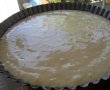 Tarta pufoasa cu caise-1