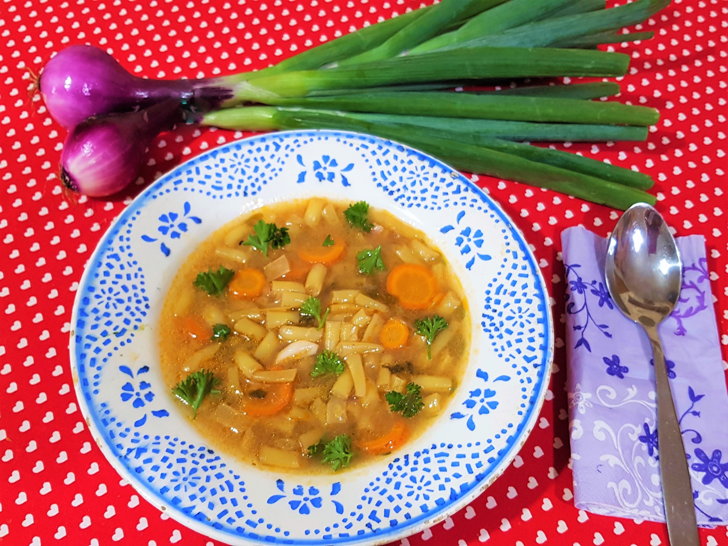 Ciorba simpla de fasole galbena pastai